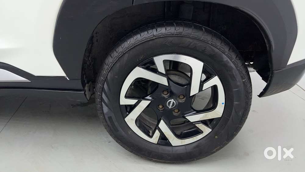 Nissan Magnite 1.0 Xv Premium Turbo Cvt Dual Tone, 2021, Petrol