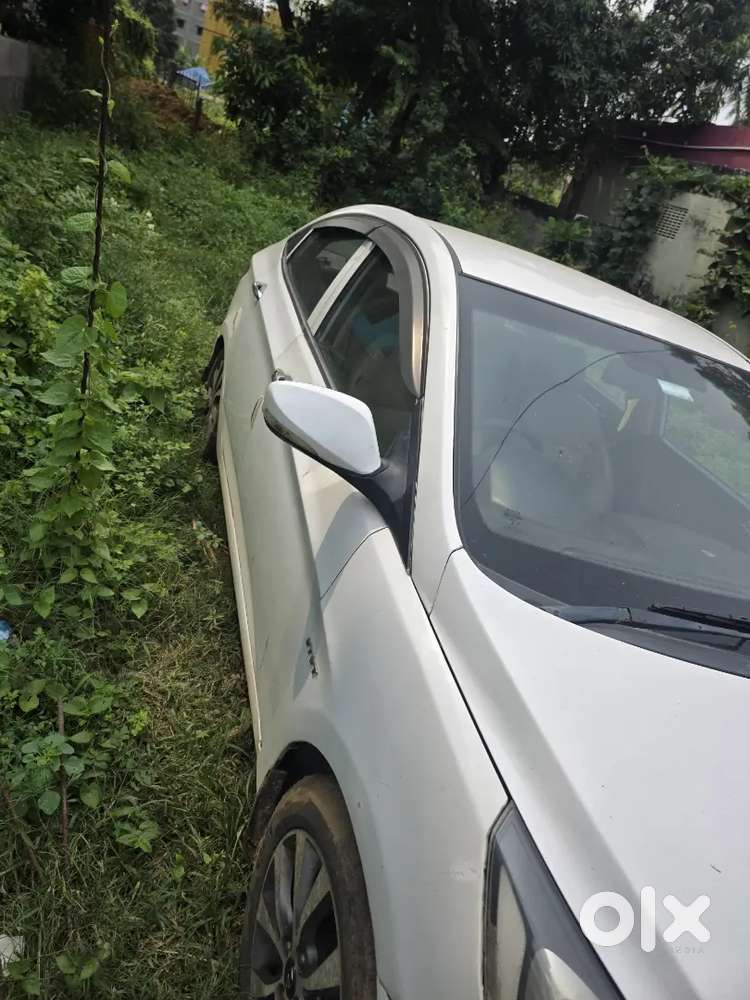 Hyundai Verna 2014 Petrol Well Maintained