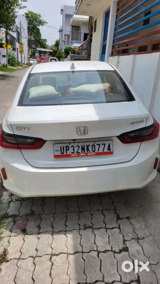 Honda City 1.5 V 2023 Petrol Mt