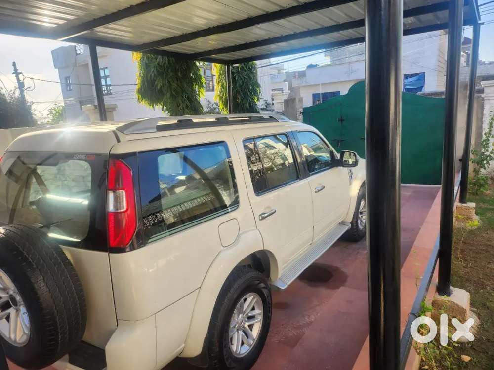 Ford Endeavour 2011 Diesel Well Maintained