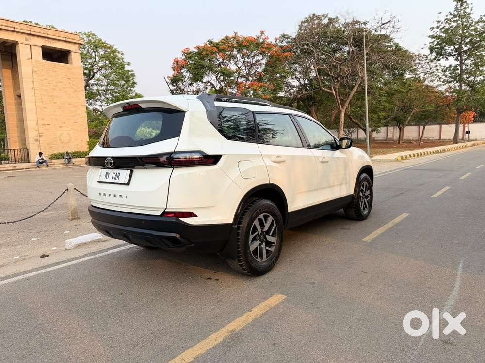 Tata Safari 2.0 Kryotec Xm, 2023, Diesel