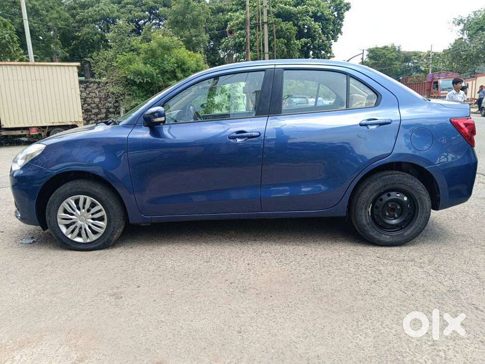 Maruti Suzuki Dzire 1.2 Vxi, 2023, Petrol