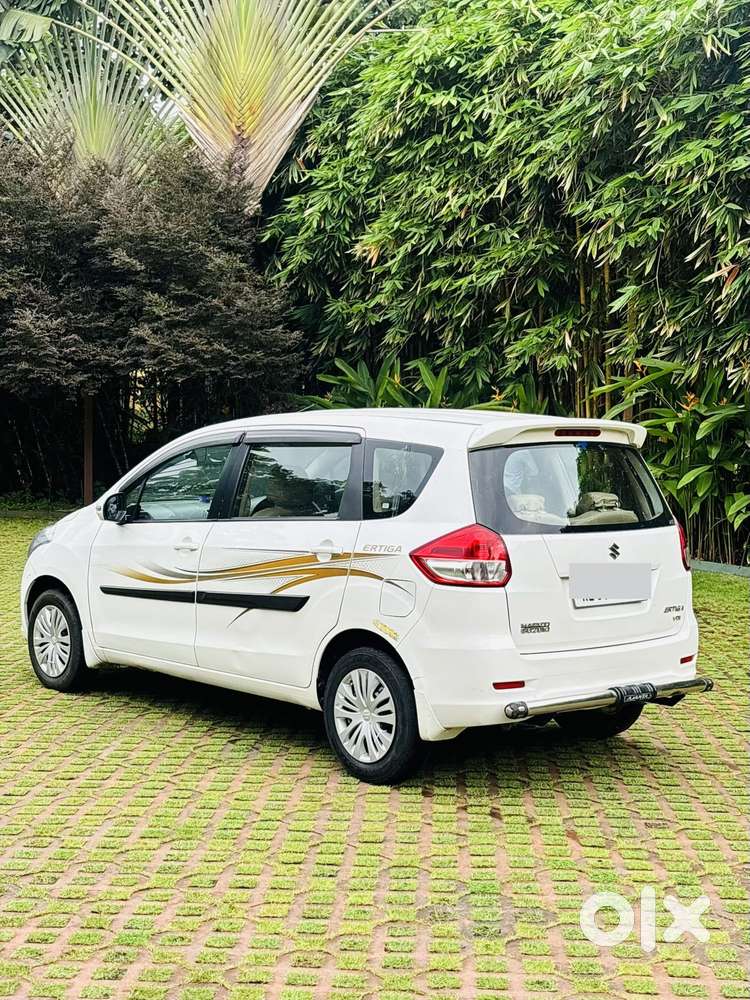 Maruti Suzuki Ertiga Vdi Shvs, 2013, Diesel