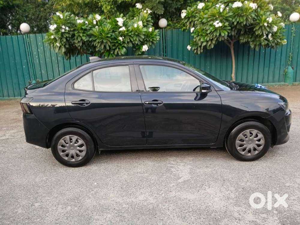 Maruti Suzuki Dzire 1.2 Vxi, 2025, Petrol