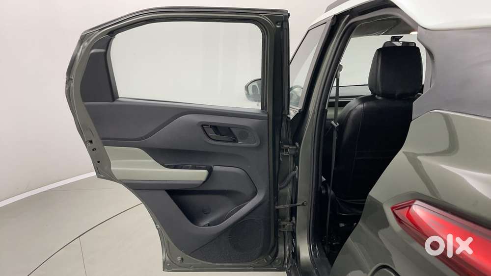 Tata Punch Camo Accomplished Mt, 2023, Petrol