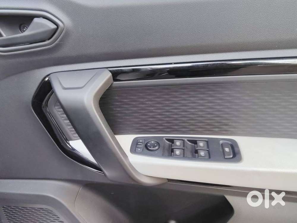 Renault Kiger Rxz, 2025, Petrol