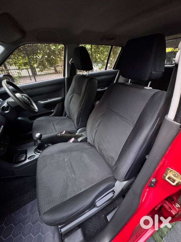 Maruti Suzuki Swift Lxi Option, 2006, Petrol