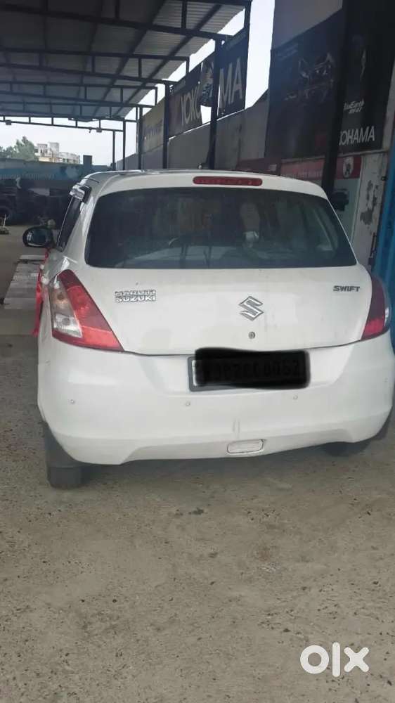 Swift Ldi Diesel Maruti 2014 Urgent Sell.