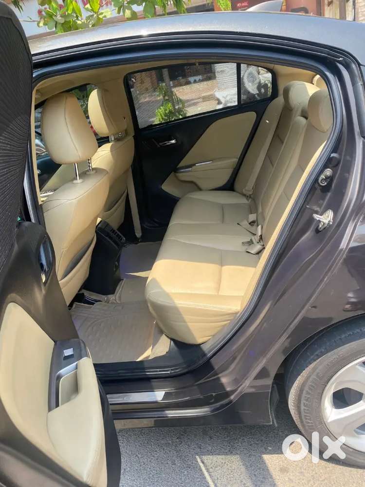 Honda City 2015 Cng & Hybrids Well Maintained