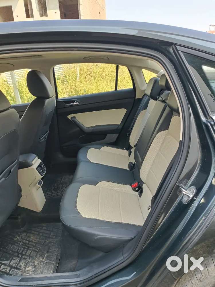 Skoda Slavia 2023 Sunroof Petrol 32200 Km Driven