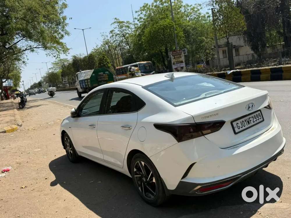 Hyundai New Verna Sx 2022
