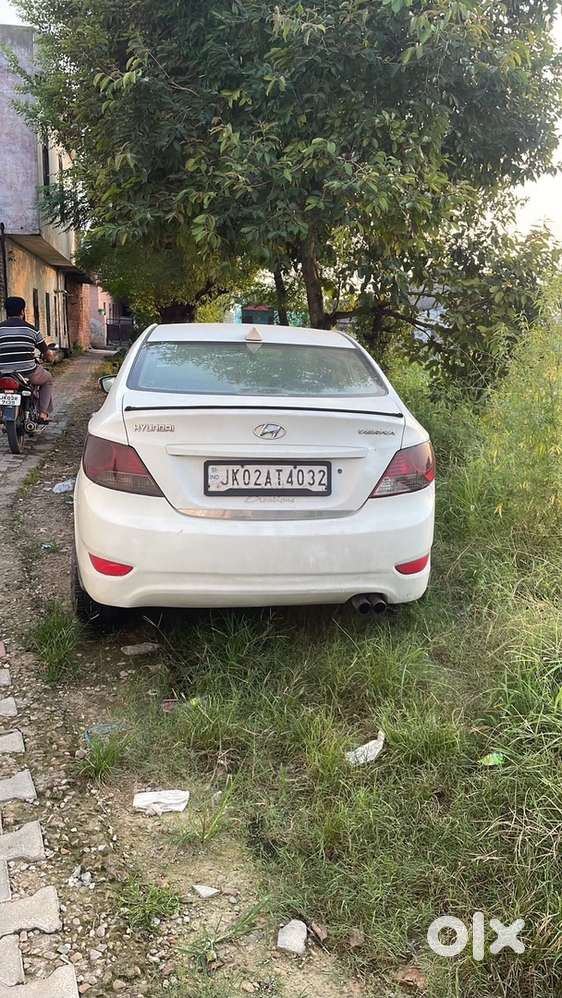 Hyundai Fluidic Verna 2011