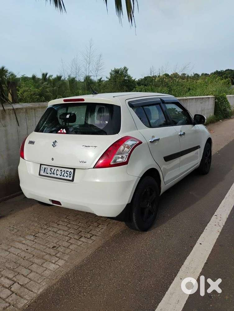Maruti Suzuki Swift Vdi, 2011, Diesel