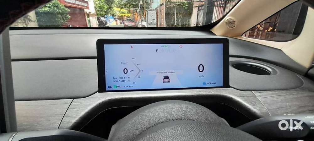 Mg Windsor Ev Essence, 2024, Electric
