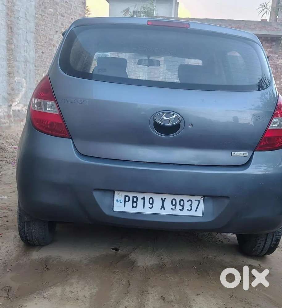 Hyundai I20 2011 Cng & Hybrids Good Condition