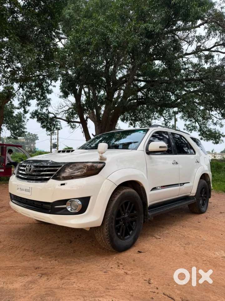 Toyota Fortuner, 2014, Diesel