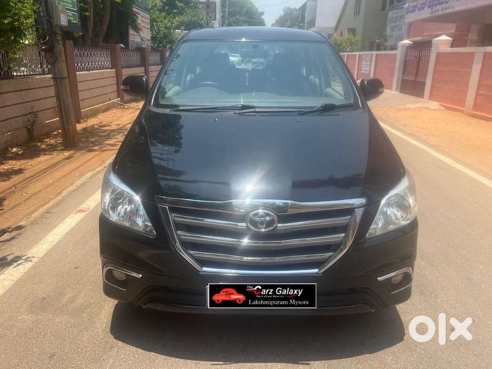 Toyota Innova 2.5 Zx 7 Str Bs-iv, 2014, Diesel