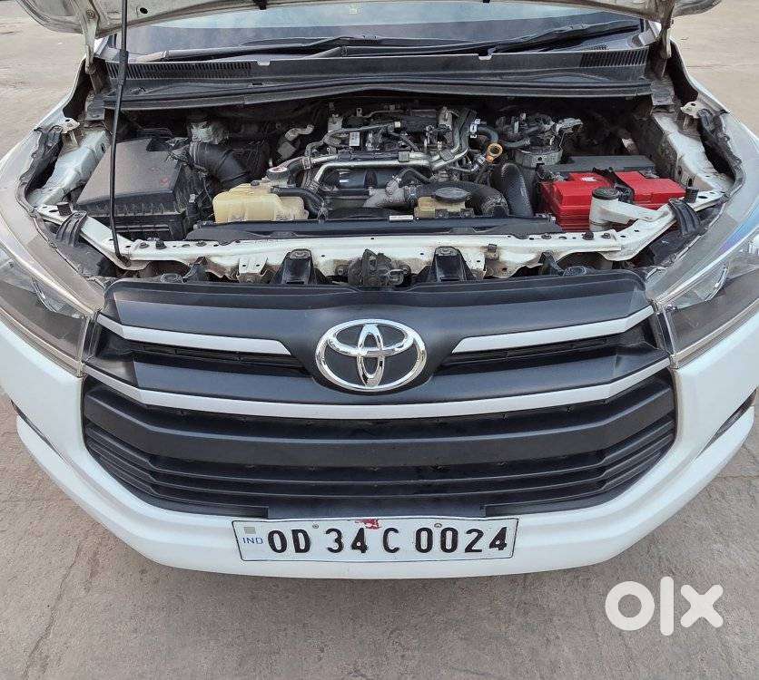 Toyota Innova Crysta G 8 Str, 2017, Diesel