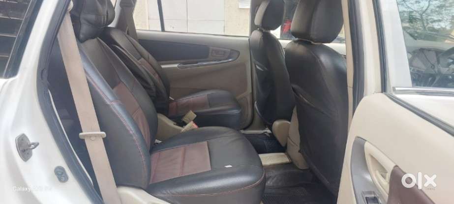 Toyota Innova 2.5 G (diesel) 7 Seater Bs Iv, 2012, Diesel