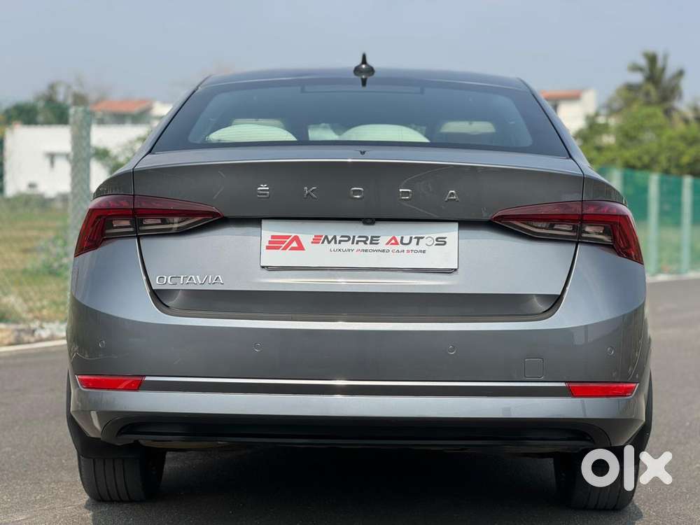 Skoda Octavia 2.0 L K Tsi At, 2022, Petrol