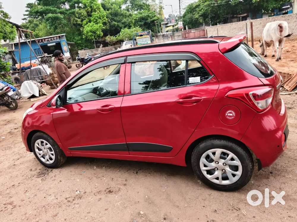 Hyundai Grand I10 Sportz 1.2 Petrol Mt – 2018  Fancy Number 222