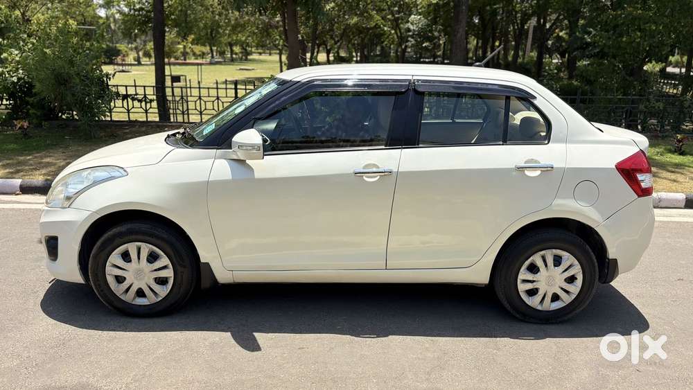 Maruti Suzuki Swift Dzire Vxi(o) Mt, 2014, Petrol