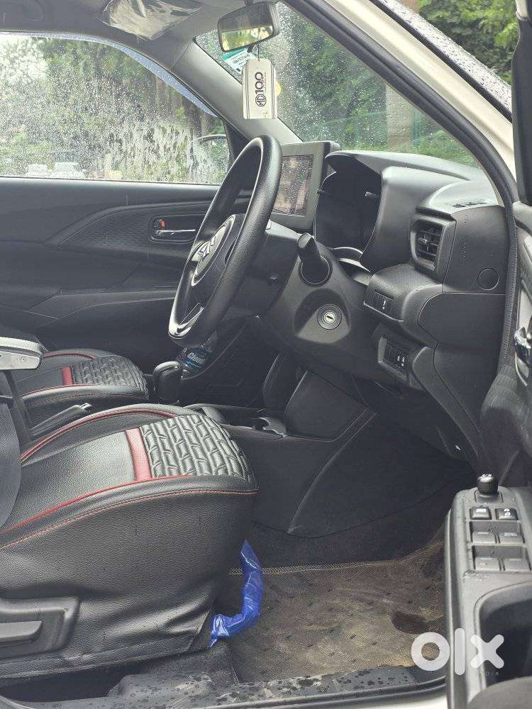 Maruti Suzuki Swift Vxi Ags, 2025, Petrol