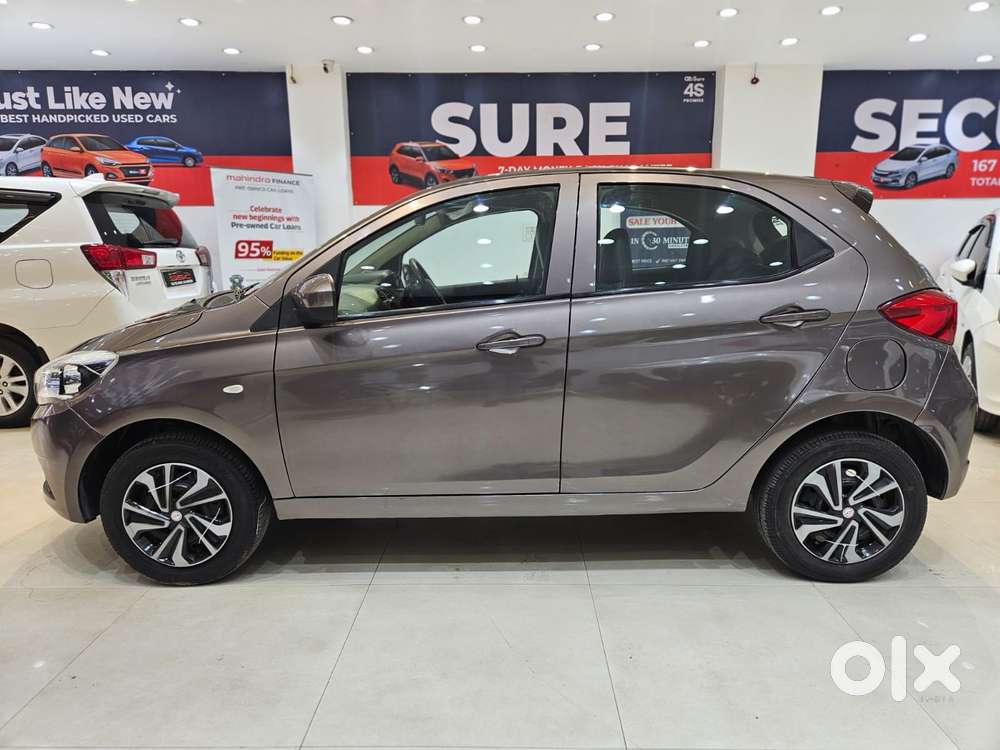 Tata Tiago 1.2 Revotron Xt, 2018, Petrol