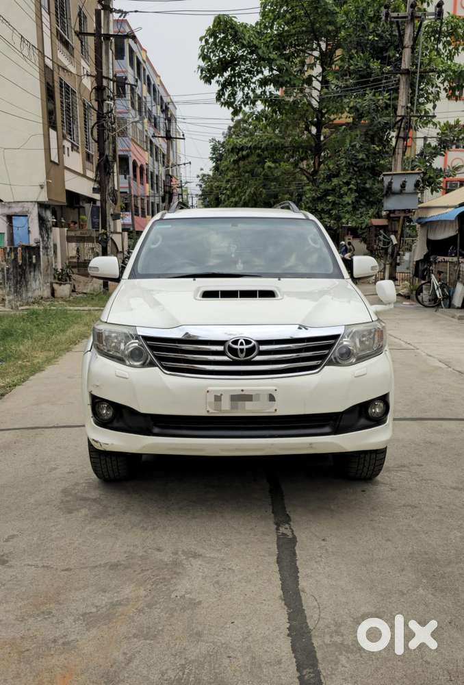Toyota Fortuner 2011-2016 4x2 Manual, 2014, Diesel