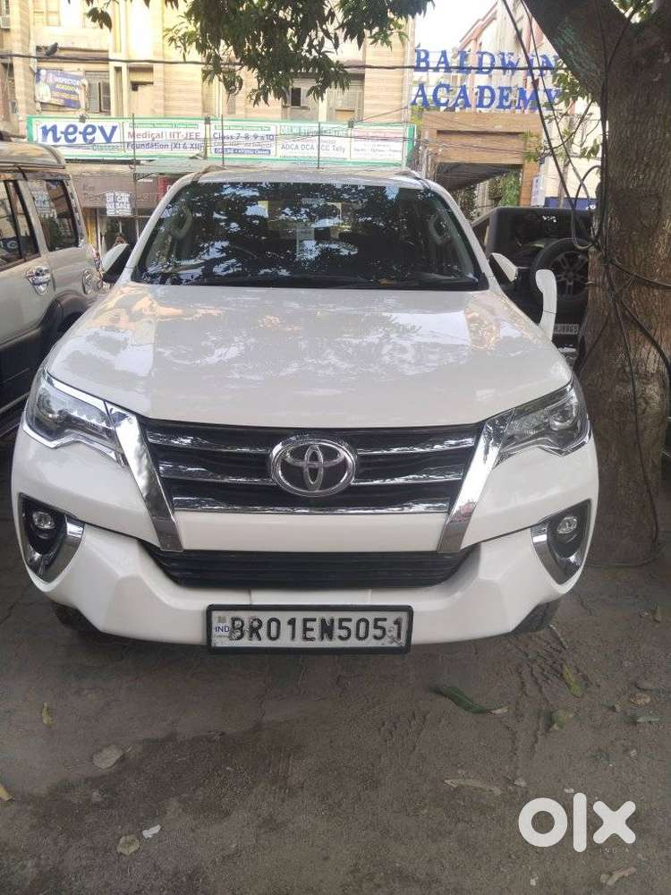 Toyota Fortuner 4x2 Mt 2.8 Diesel, 2020, Diesel
