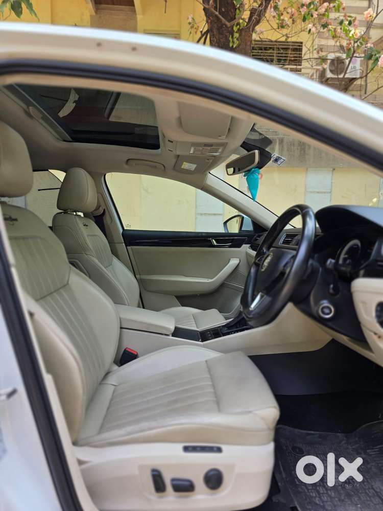 Skoda Superb 2.0 L&k Tsi At, 2021, Petrol