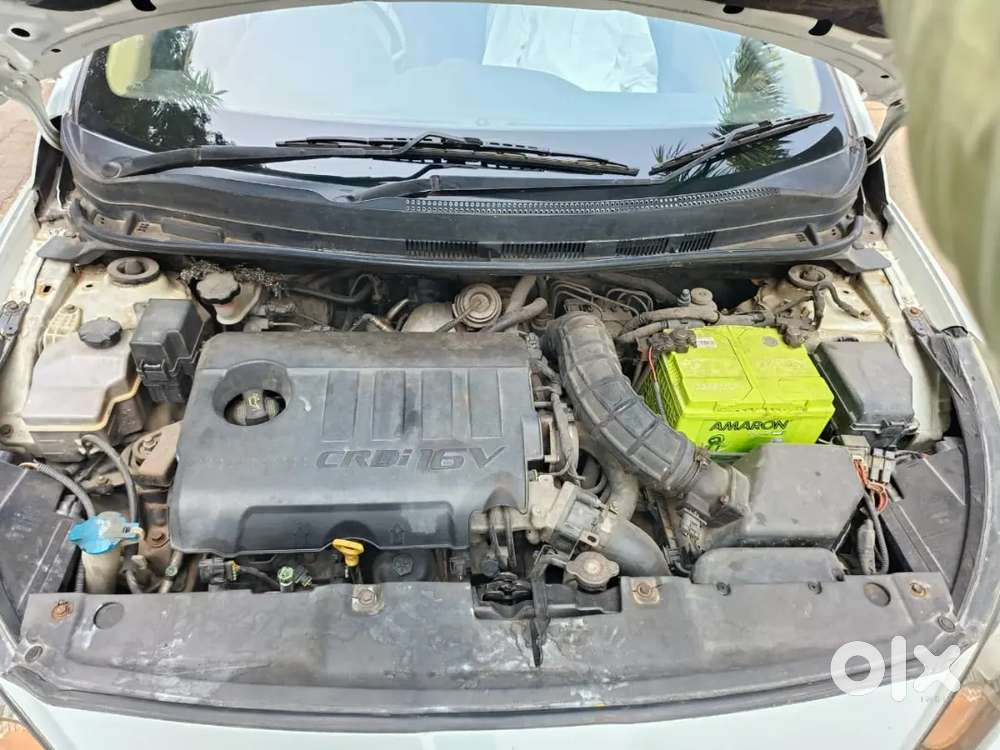 Hyundai Verna 2012