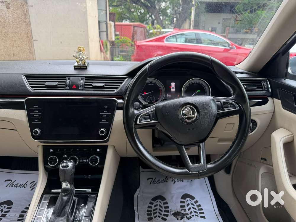 Skoda Superb 2.0 L&k Tsi At, 2019, Petrol