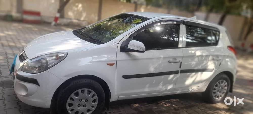 Hyundai I20 Magna Petrol 2010