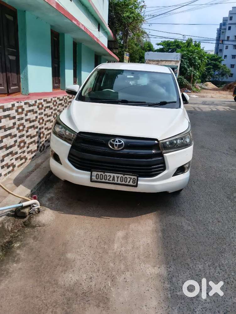 Toyota Innova Crysta 2018