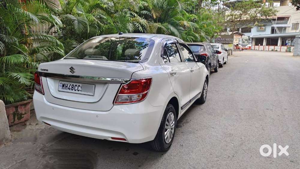 Maruti Suzuki Dzire 1.2 Vxi, 2022, Petrol