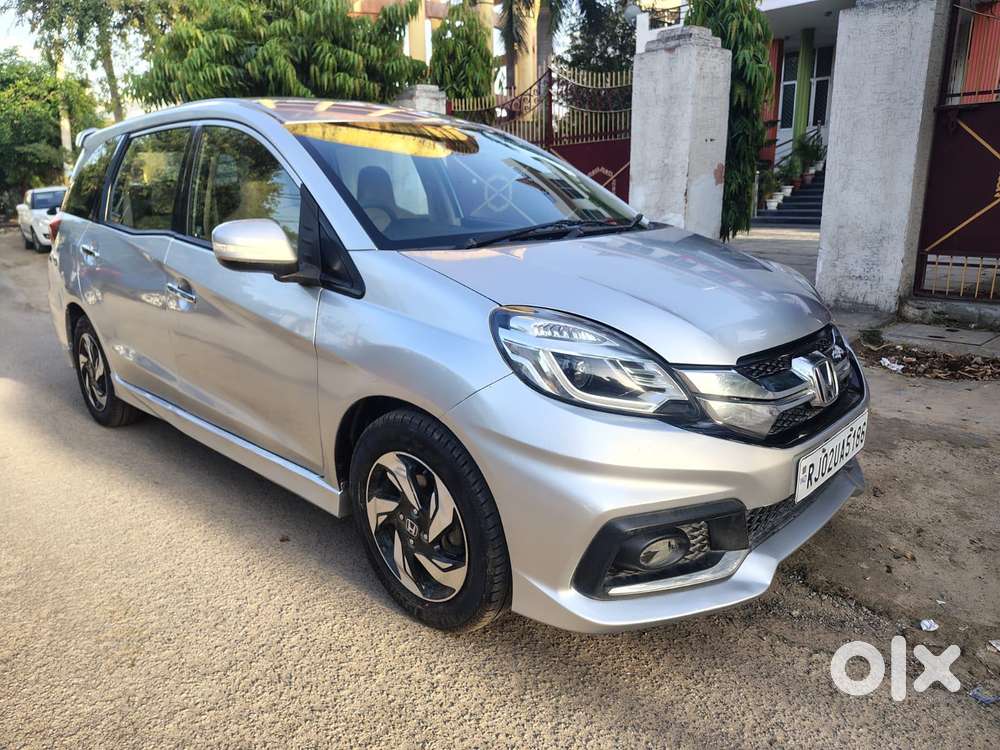 Honda Mobilio 1.5 V I- Dtec Celebration Edition, 2015, Diesel