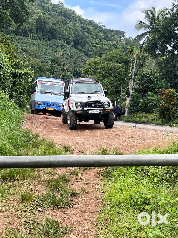Maruti Suzuki Gypsy 2010