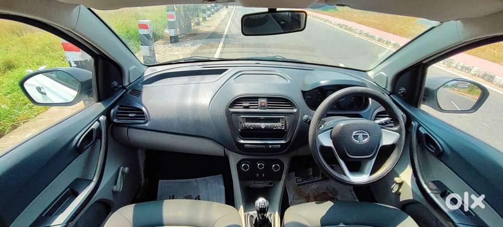 Tata Tiago 1.2 Revotron Xt (o), 2018, Petrol