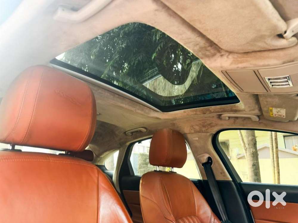 Jaguar Xf 2.0 Diesel Portfolio, 2017