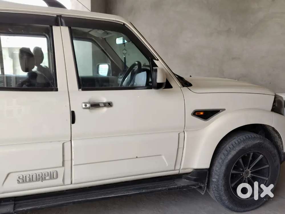 Mahindra Scorpio 2016 Diesel 128000 Km Driven