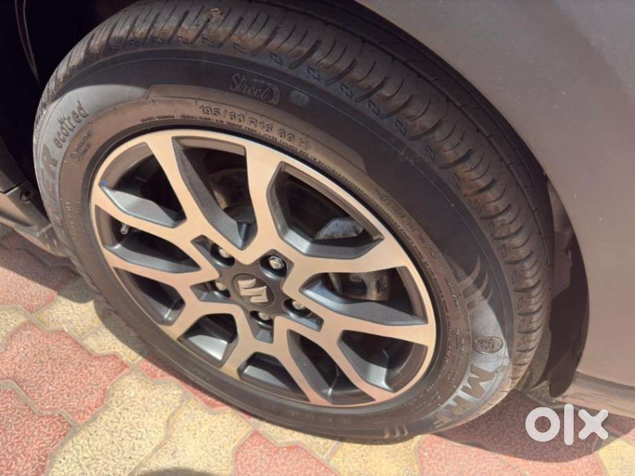 Maruti Suzuki Xl6 1.5 Alpha Plus At, 2022, Petrol