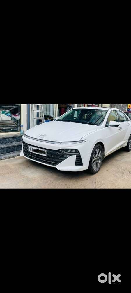 Hyundai Verna Sx 1.5 Petrol Ivt, 2023, Petrol