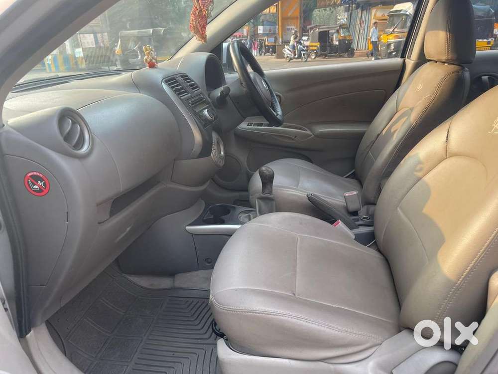 Nissan Car Manual 2012