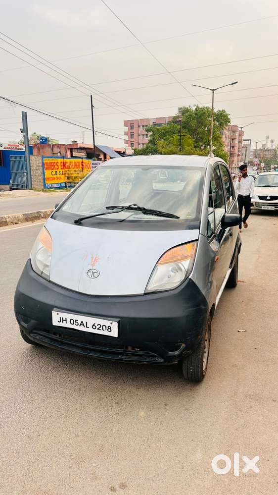 Tata Nano Xe, 2011, Petrol