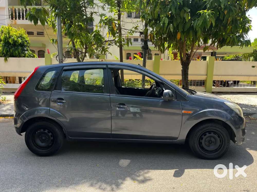Ford Figo 2012 Diesel 120000 Km Driven