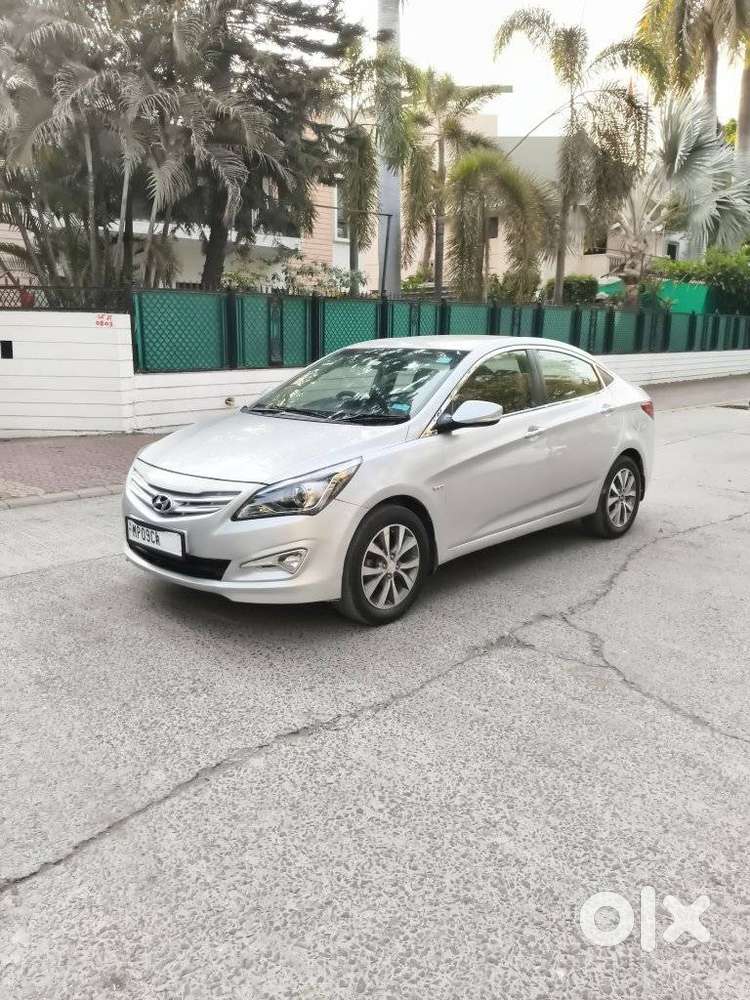 Hyundai Verna Vtvt 1.6 Sx, 2015, Petrol