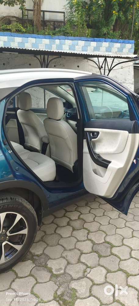 Tata Nexon Ev Xz Plus Lux (sunroof)