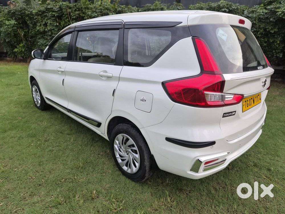 Maruti Suzuki Ertiga 1.5 Tour M Cng, 2025, Cng & Hybrids