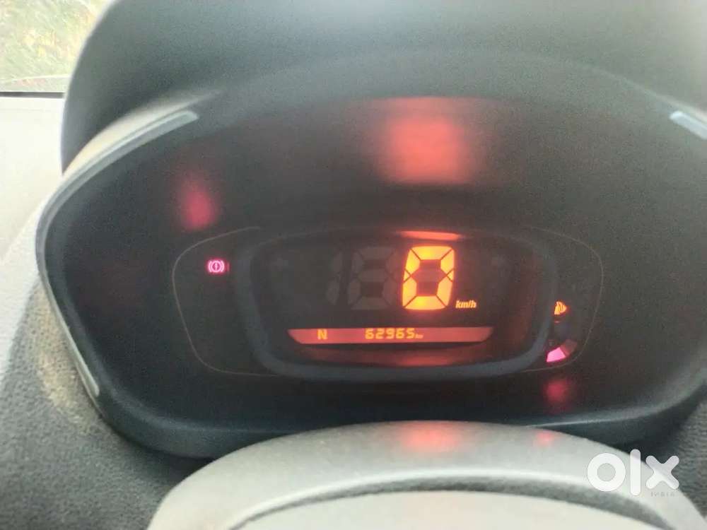 Renault Kwid Rxt Amt 2018 Petrol Automatic